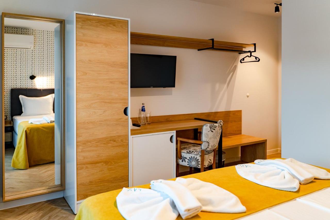 Family Hotel Laxo Obzor Exterior photo