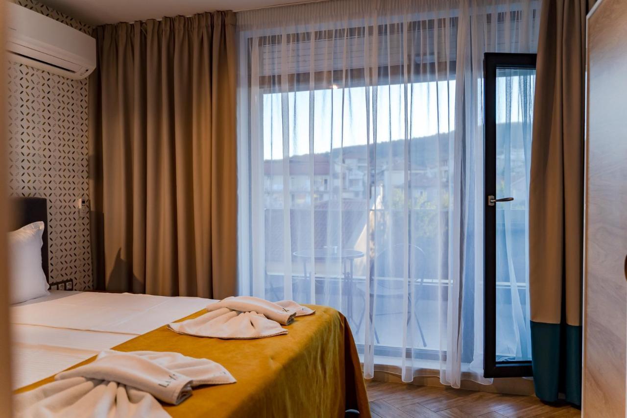 Family Hotel Laxo Obzor Exterior photo