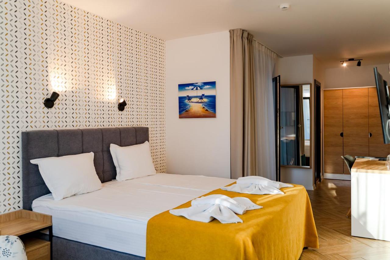 Family Hotel Laxo Obzor Exterior photo