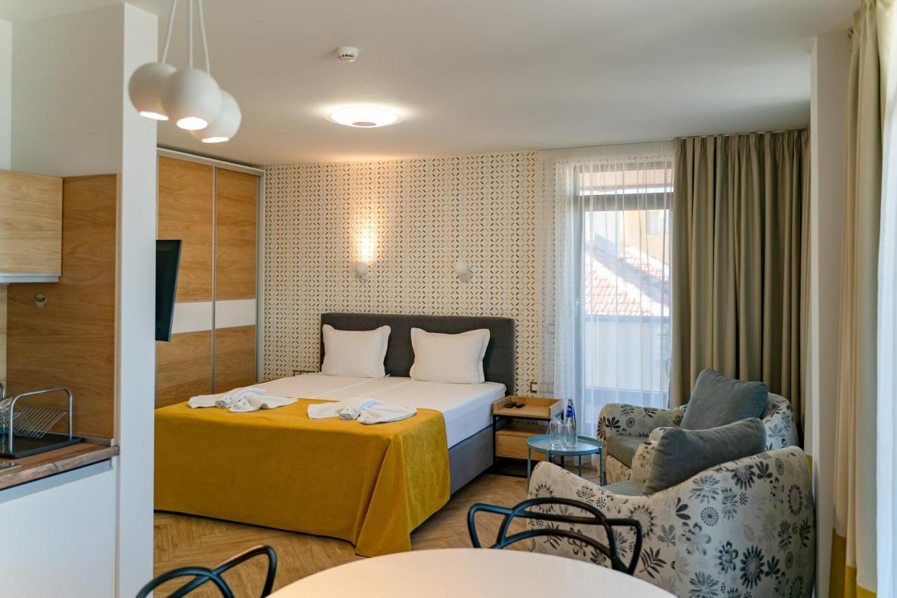 Family Hotel Laxo Obzor Exterior photo