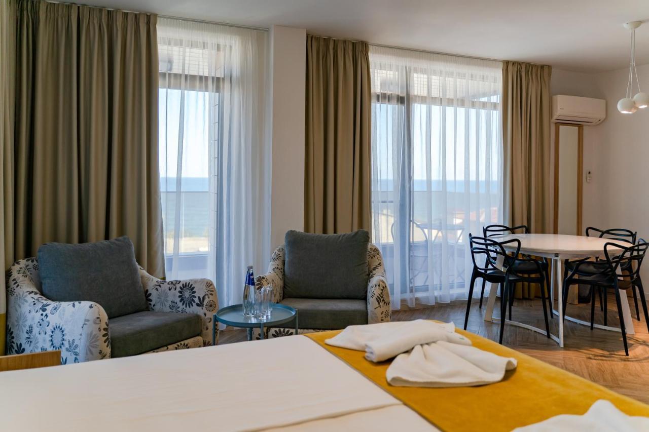 Family Hotel Laxo Obzor Exterior photo