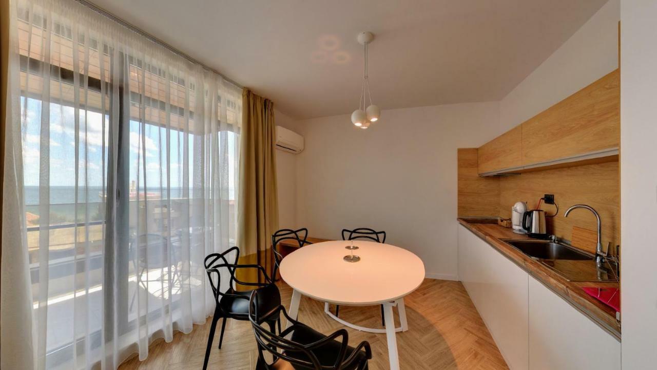 Family Hotel Laxo Obzor Exterior photo